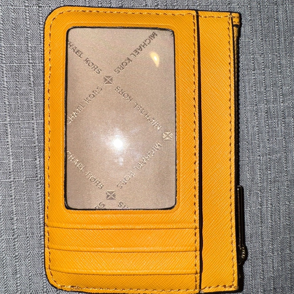 Michael Kors Mustard Yellow Card Holder - Picture 3 of 3